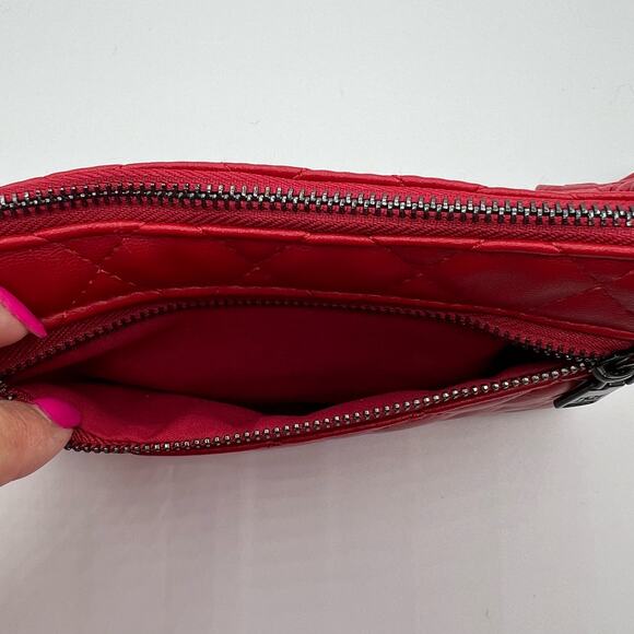 Badgley Mischka Vegan Leather Card Holder Wallet Wristlet Red Quilted Zips NWT - Picture 6 of 7